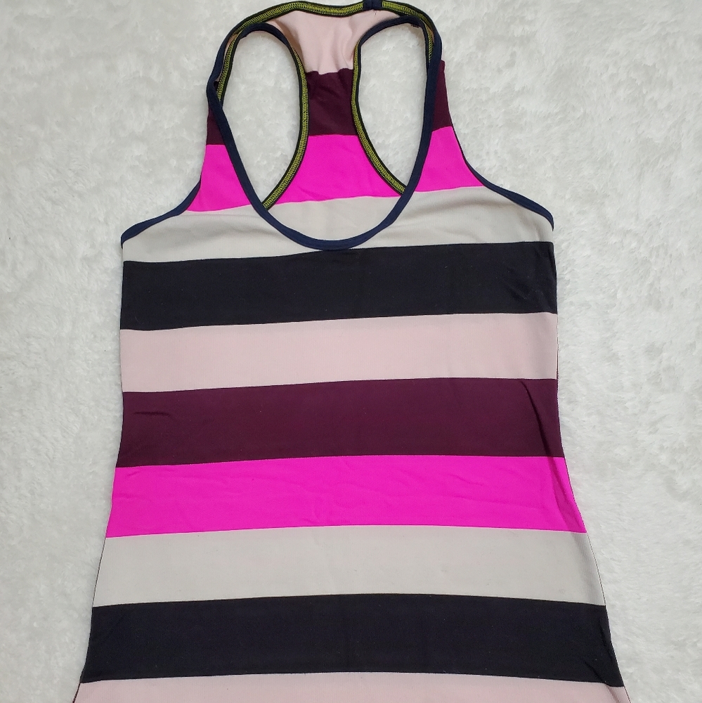 Lululemon cool racerback tank Sz 6